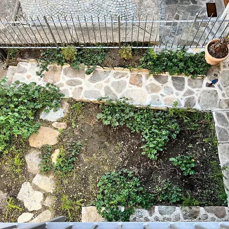 Weinrose - Natura Monti Ferienhaus